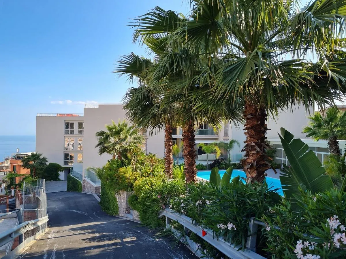 Apartmán Minerva Luxury Town Center , Pool And Parking Taormina