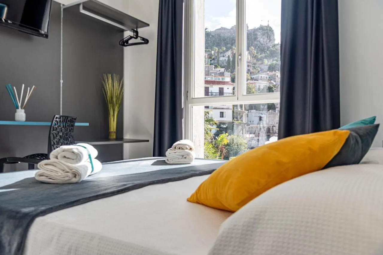 Apartmán Minerva Luxury Town Center , Pool And Parking Taormina
