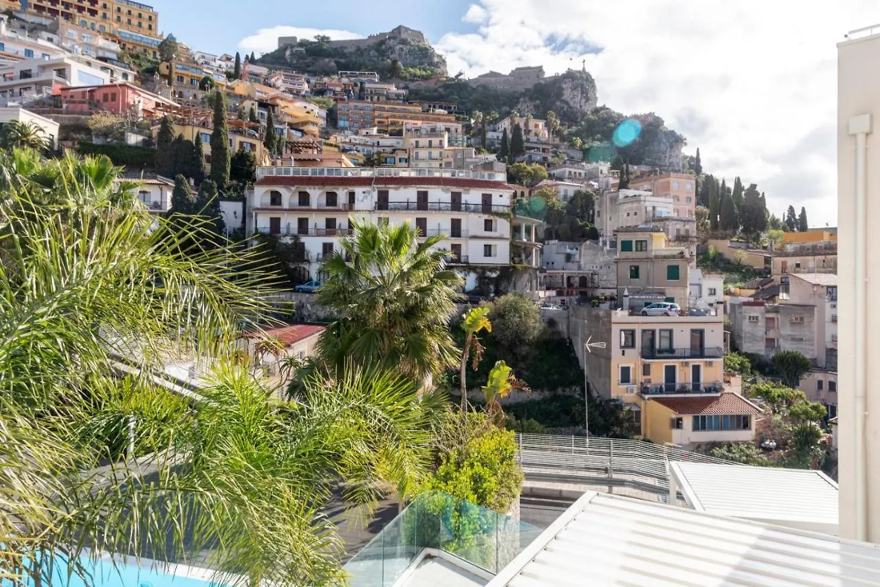 Apartmán Minerva Luxury Town Center , Pool And Parking Taormina 0*,  Itálie
