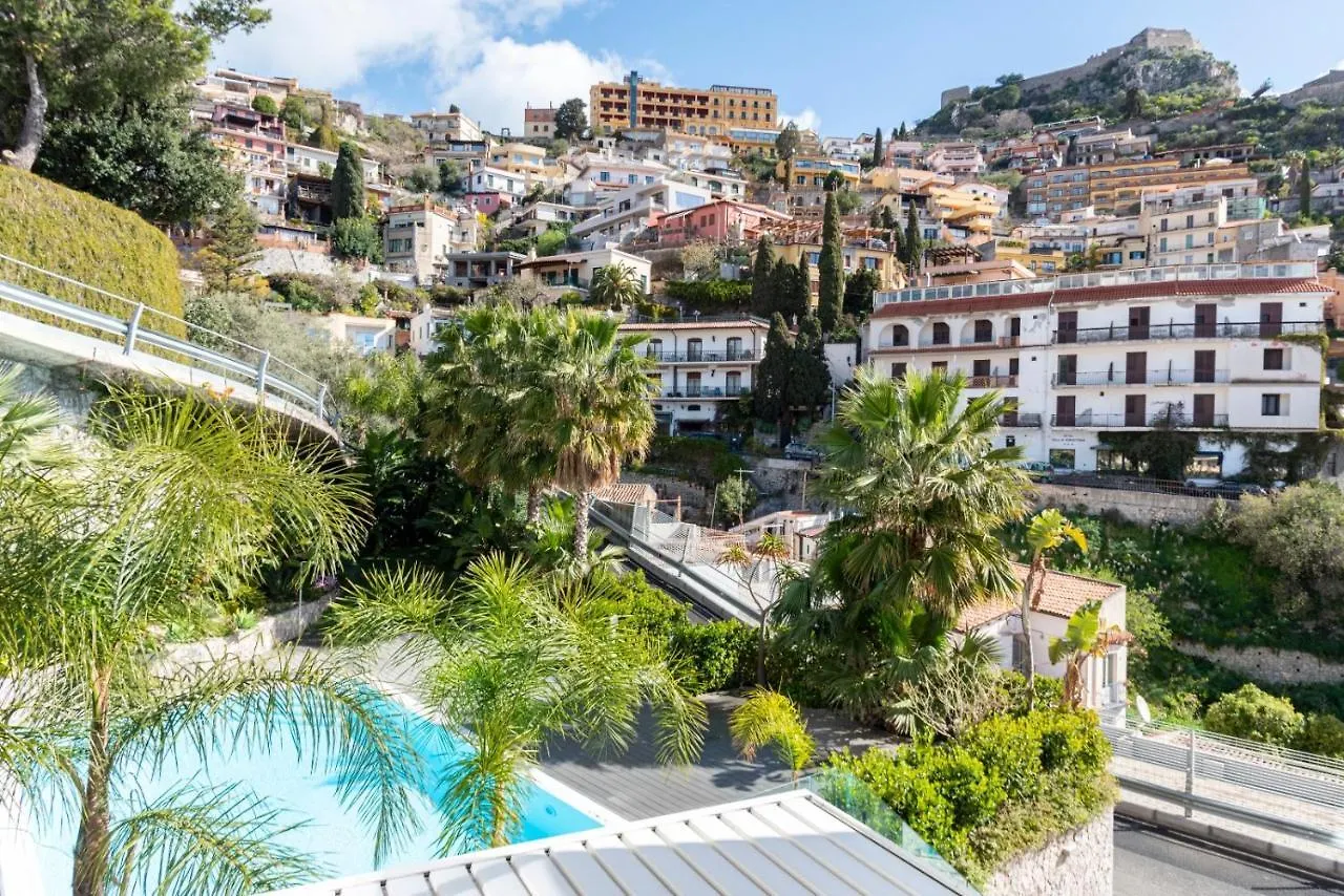 Apartmán Minerva Luxury Town Center , Pool And Parking Taormina